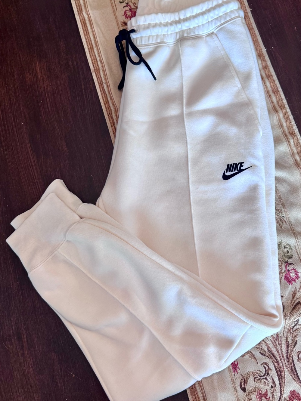 Nike Sportswear Tech Fleece Women’s Joggers